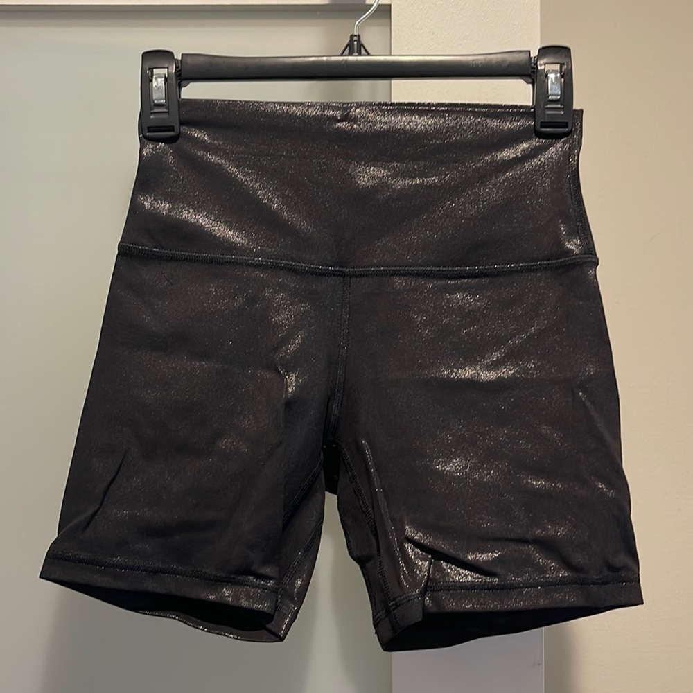 Lululemon Align Shorts size 6